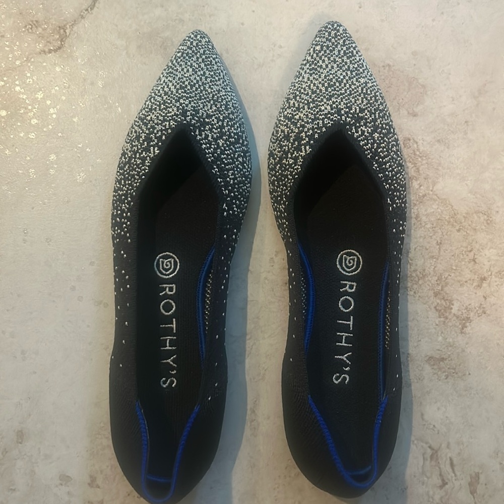 NWT Rothy 8.5  midnight sparkle point flats retired